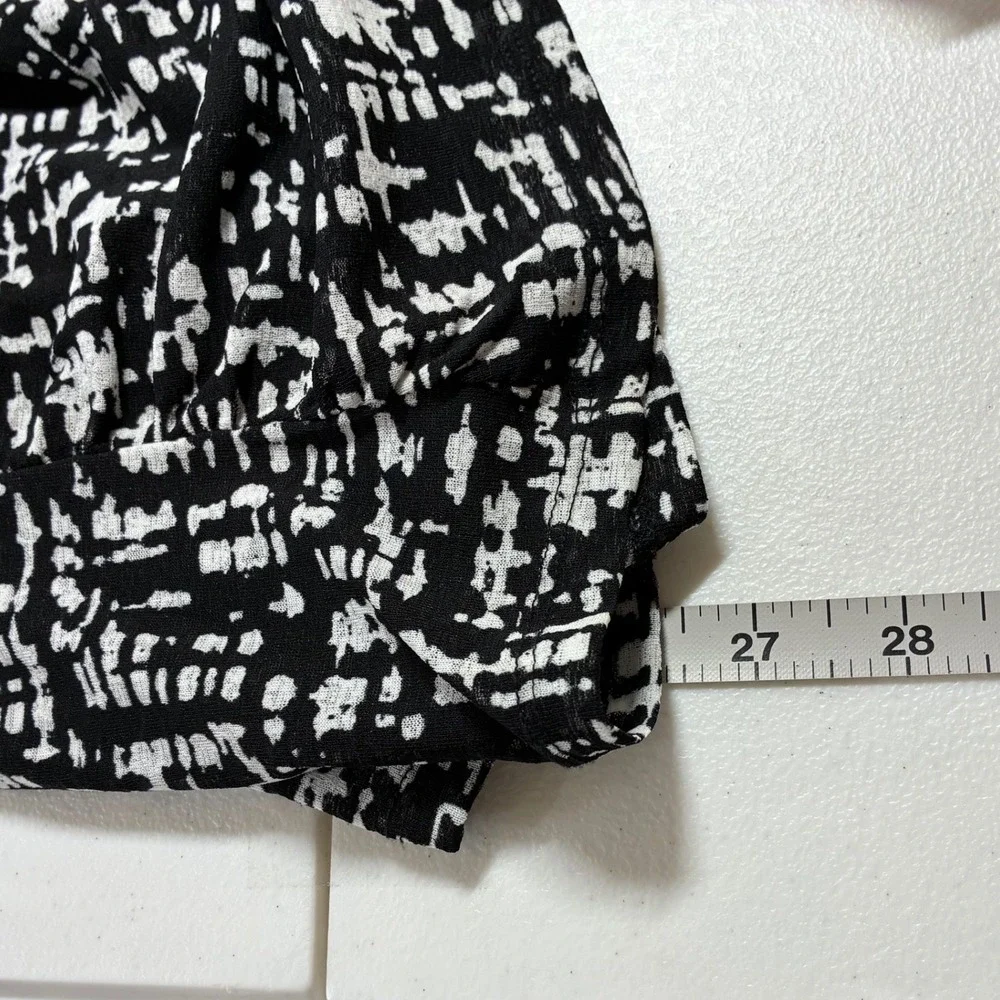 Coldwater Creek Womens Black White Ruched V-Neck‎ Top Size M 10-12 3/4 Slv